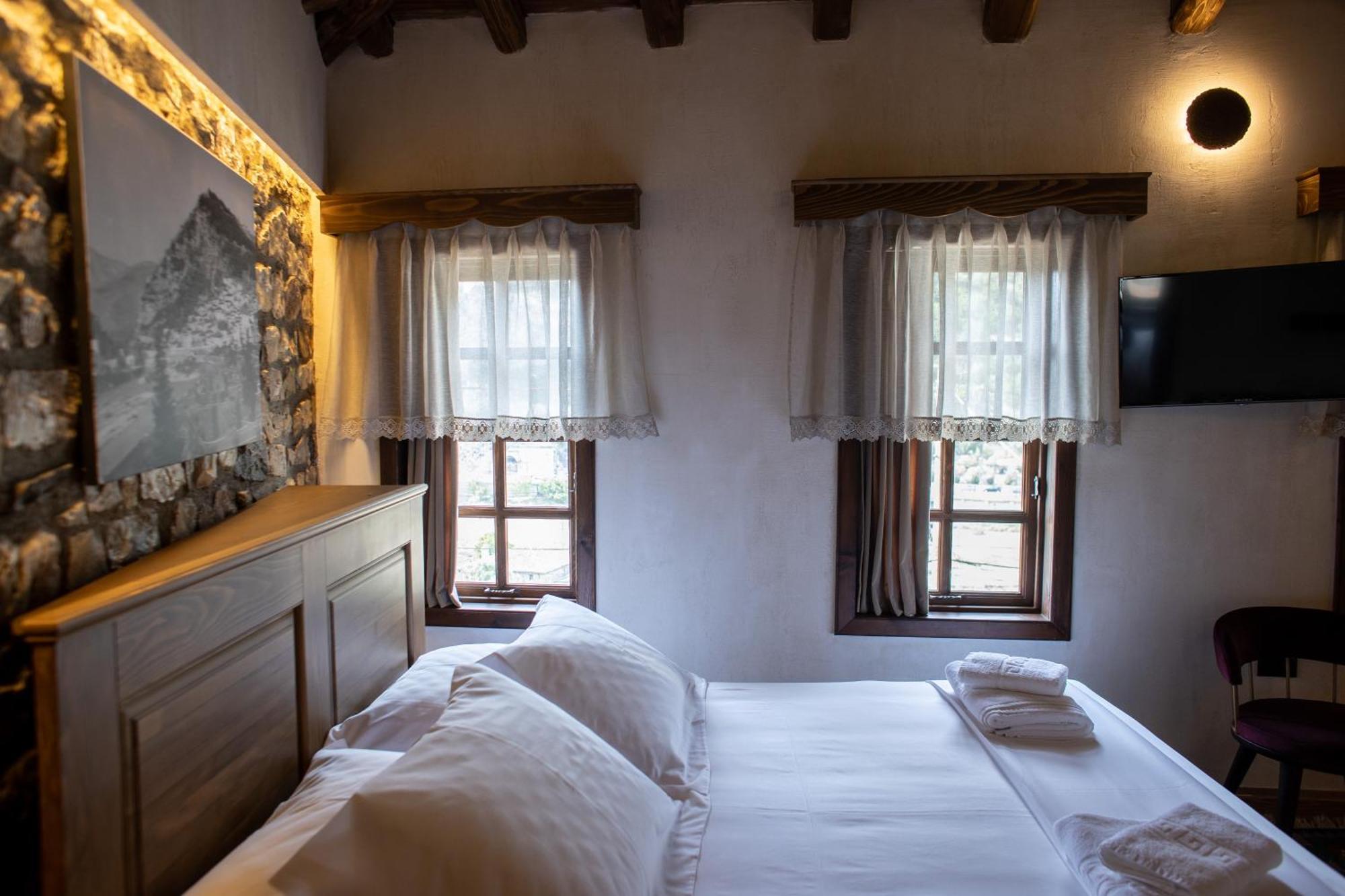 Vista Boutique Hotel Berat Kültér fotó