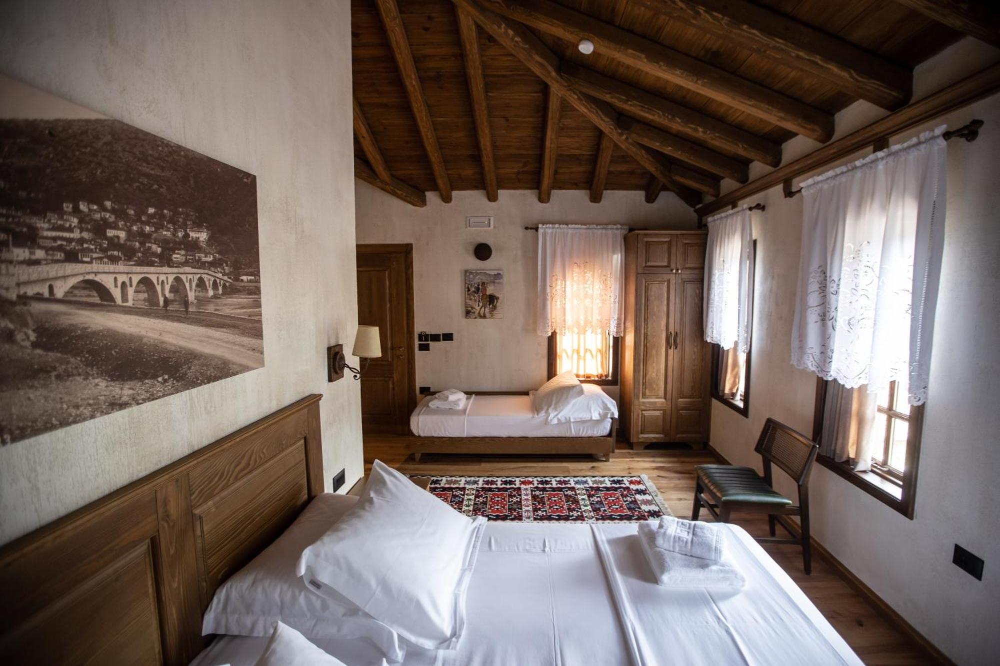 Vista Boutique Hotel Berat Kültér fotó