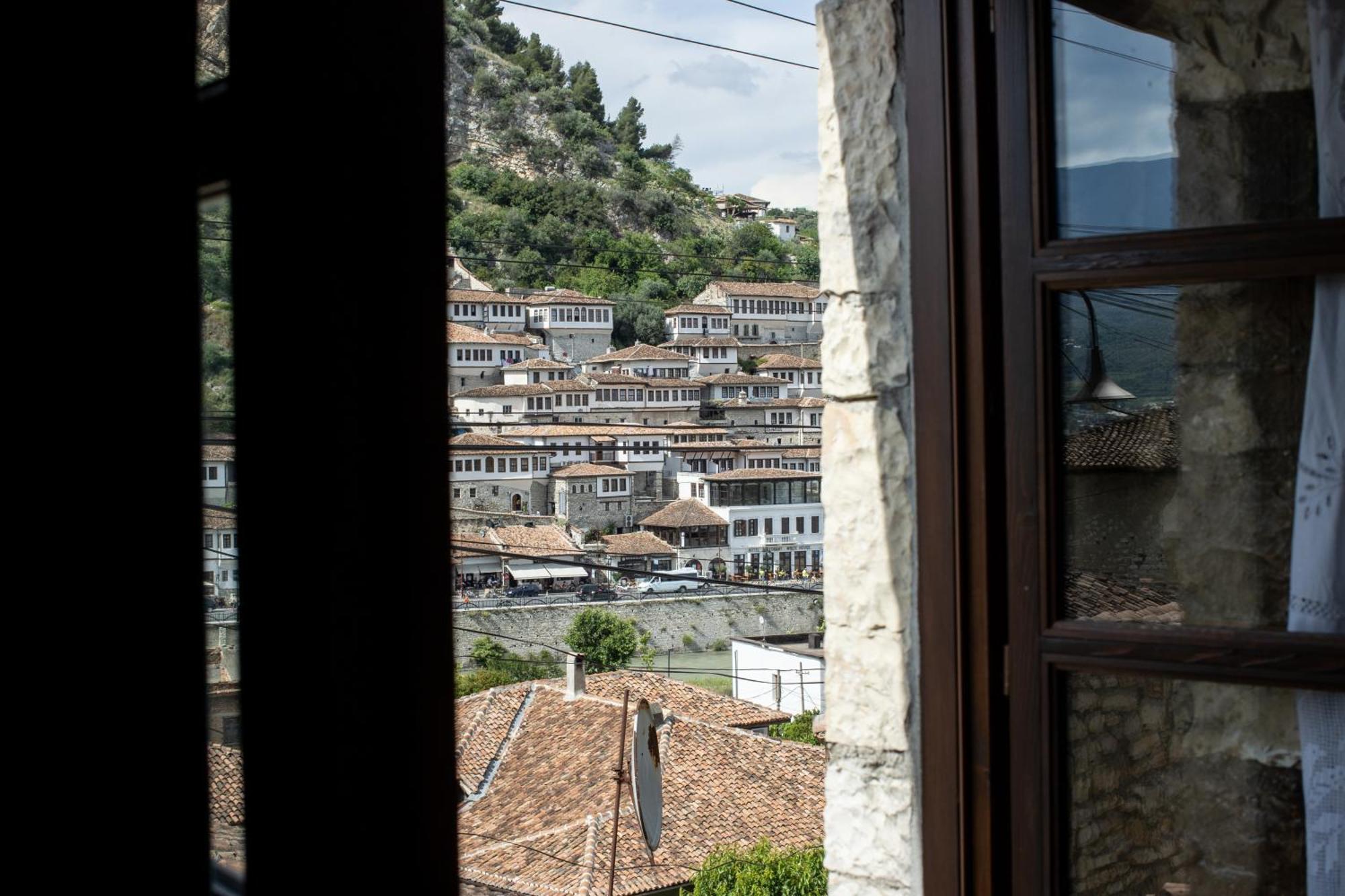 Vista Boutique Hotel Berat Kültér fotó