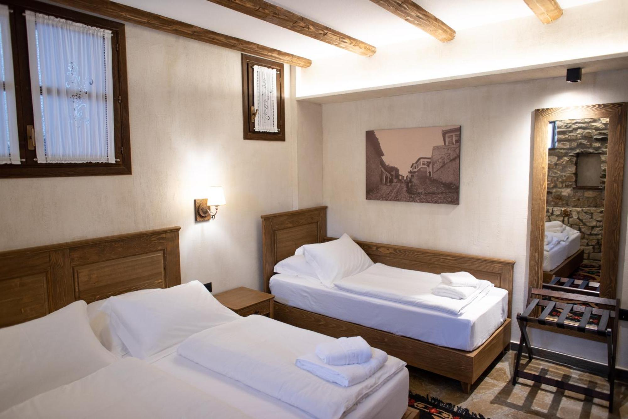 Vista Boutique Hotel Berat Kültér fotó