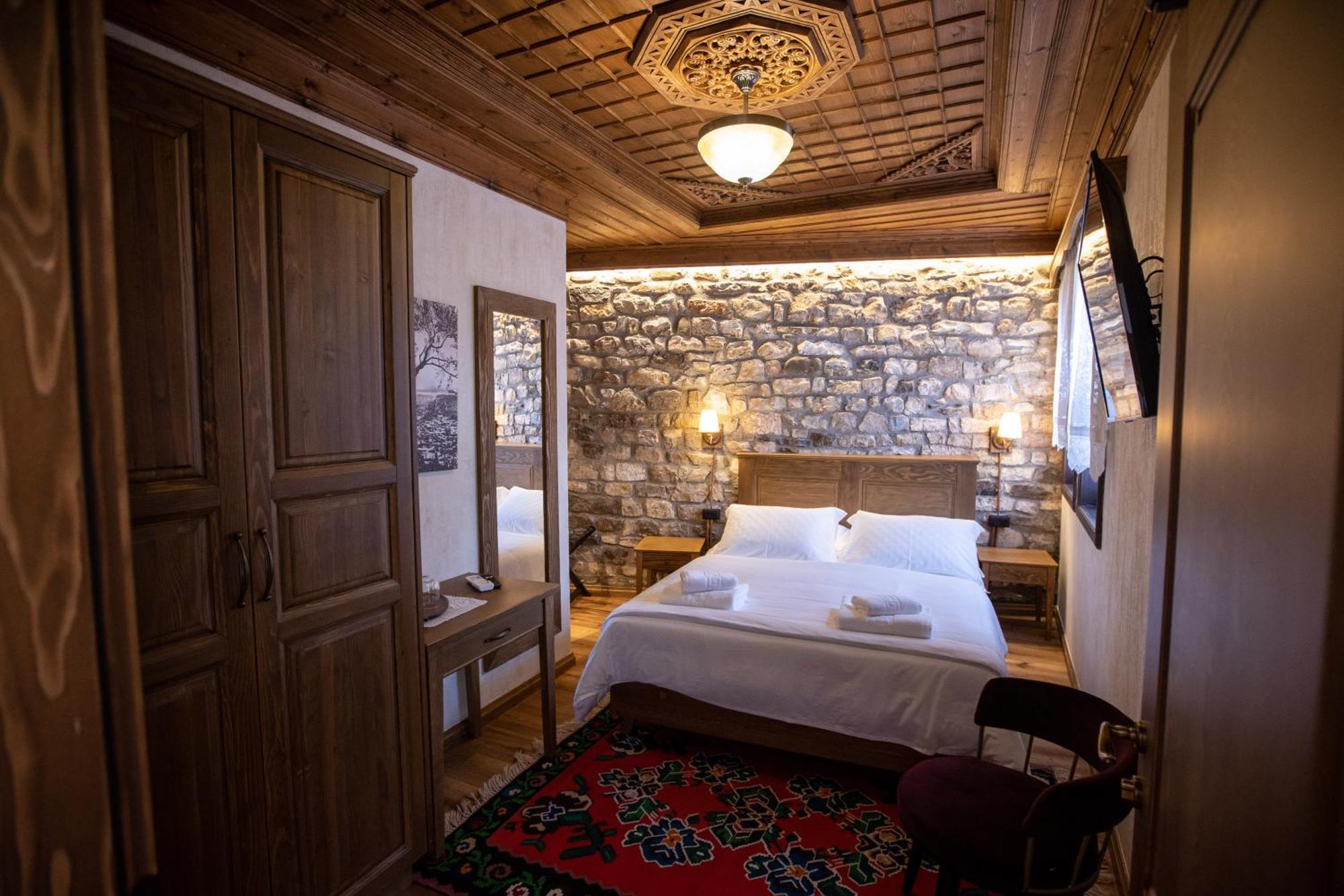 Vista Boutique Hotel Berat Kültér fotó